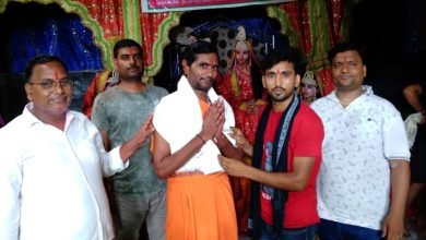 श्रीकृष्ण रासलीला महोत्सव में महिषासुर के वध की लीला का हुआ मंचन