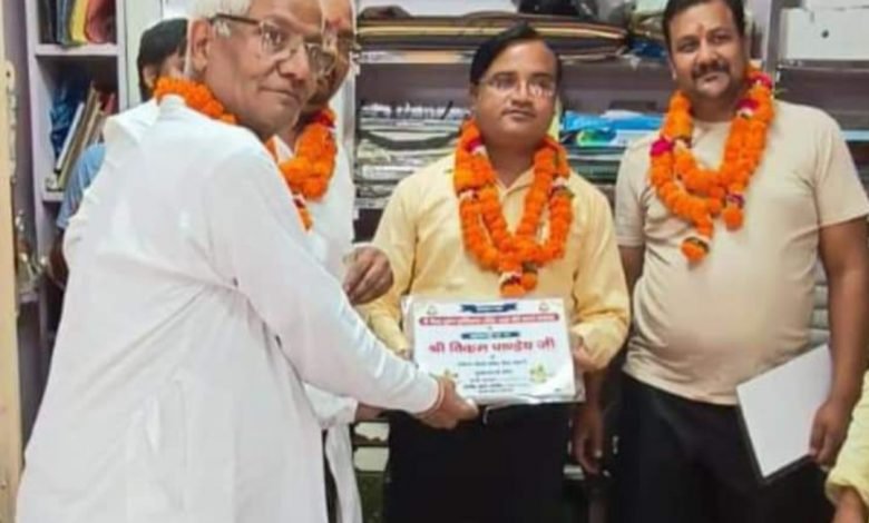कासगंज:जिला सर्राफा एसोसिएशन सोरों की बैठक आयोजन कासगंज:जिला सर्राफा एसोसिएशन सोरों की बैठक आयोजन