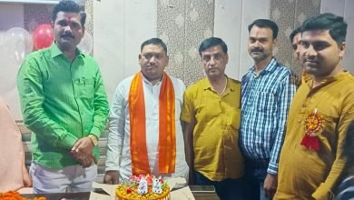 अमांपुर विधायक का धूमधाम से मनाया गया जन्मदिन