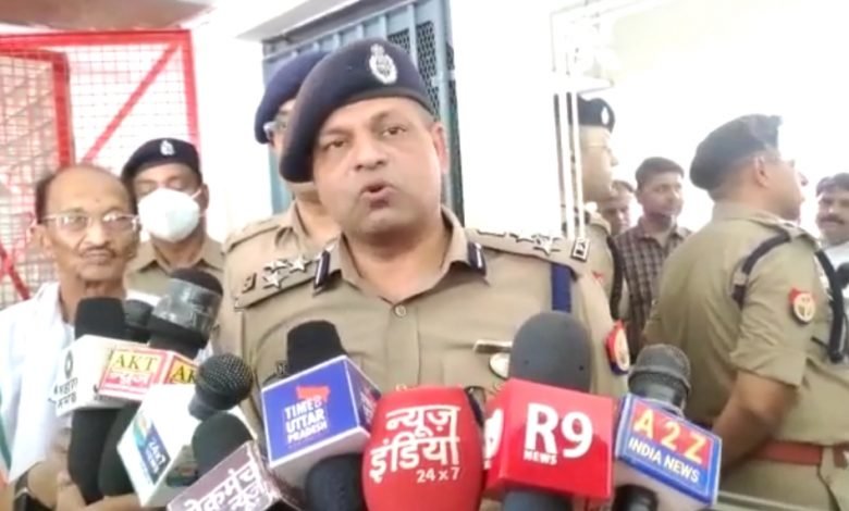 माहौल खराब करने की कोशिश की तो बख्शा नहीं जाएगा डीआईजी माहौल खराब करने की कोशिश की तो बख्शा नहीं जाएगा डीआईजी