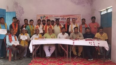 बदायूं: युवा मंच संगठन के सदस्यों की संख्या 27 हजार युवाओं के पार अलापुर नगरध्यक्ष बने विनय मिश्रा – ध्रुव देव गुप्ता