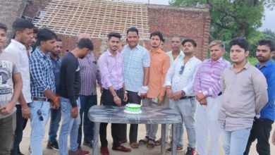कासगंज: करणी सेना भारत कासगंज के युवा जिला उपाध्यक्ष अंकित जादौन के जन्मदिवस मनाया