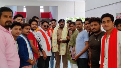 हिन्दू युवा वाहिनी कार्यकर्ताओं ने गौकशों के विरुद्ध कार्यवाही किये जाने की माँग की