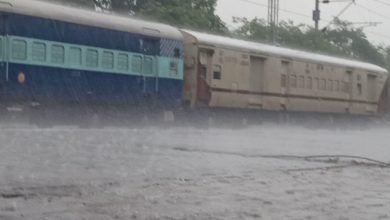 कासगंज: तेज हवाओं के साथ जोरदार बारिश, क्षेत्रीय किसानों में खुशी देखने को मिली