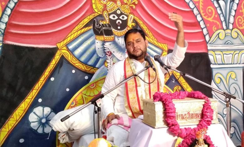 कासगंज: अमापुर में श्रीमद् भागवत कथा में भक्त पहलाद की कथा सुन भाव विभोर हुए श्रद्धालु कासगंज: अमापुर में श्रीमद् भागवत कथा में भक्त पहलाद की कथा सुन भाव विभोर हुए श्रद्धालु