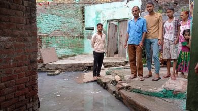 कासगंज:सोरों के मोहल्ला सराय में नाला चोक होने से जलभराव,ग्रामीणों ने नाला खुलवाने की मांग