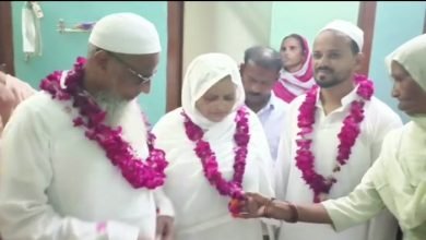 कासगंज: पटियाली में एक ही परिवार के तीन सदस्य उमराह मक्का मदीना के लिए हुए रवाना