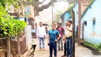भिलाई: आयुक्त लोकेश चंद्राकर ने क्षेत्रों में दौरा कर साफ सफाई कड़े निर्देश दिए..
