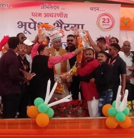 रायपुर: पाटन भिलाई में धूमधाम से मनाया मुख्यमंत्री भूपेश बघेल का जन्मदिन रायपुर: पाटन भिलाई में धूमधाम से मनाया मुख्यमंत्री भूपेश बघेल का जन्मदिन
