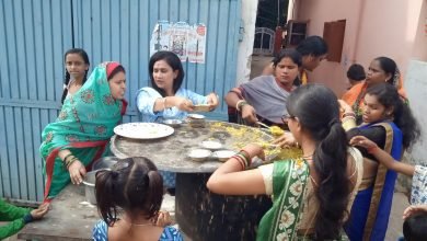 भिलाई: भगवान शिव का रूद्र अभिषेक किया, वार्ड की खुशहाली कामना की- रश्मि साव