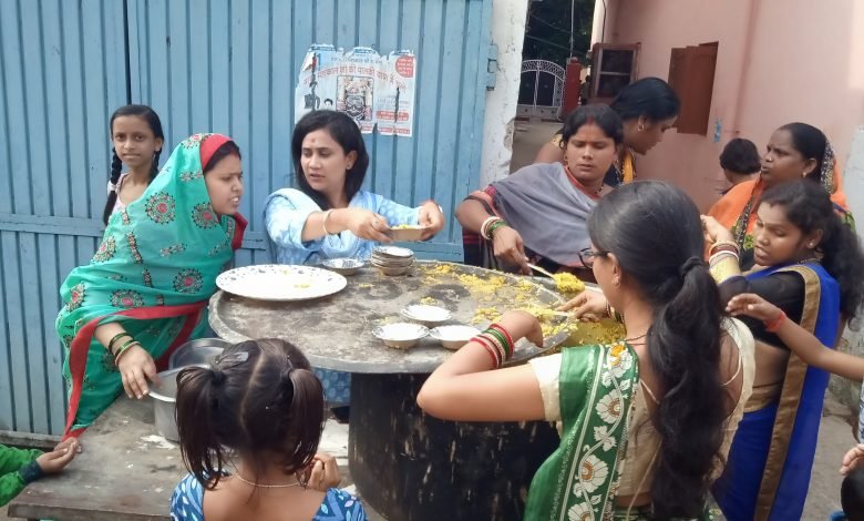 भिलाई: भगवान शिव का रूद्र अभिषेक किया, वार्ड की खुशहाली कामना की- रश्मि साव भिलाई: भगवान शिव का रूद्र अभिषेक किया, वार्ड की खुशहाली कामना की- रश्मि साव