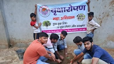कासगंज: अखिल भारतीय विद्यार्थी परिषद ने काली मंदिर में किया वृक्षारोपण