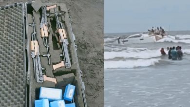महाराष्ट्र: रायगढ़ जिलें समुद्र में एक संदिग्ध नाव मिली,नाव में ऐके 47 लेस राइफल कारतूस मिलें पुलिस जाँच में