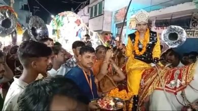 कासगंज: अमांपुर में धूमधाम से निकाली गई रानी अवंतीबाई शोभायात्रा