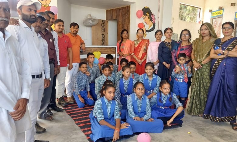 कासगंज: मानपुर नगरिया सेन्ट वी0एन0 पब्लिक स्कूल में धूम-धाम से मना शिक्षक दिवस कासगंज: मानपुर नगरिया सेन्ट वी0एन0 पब्लिक स्कूल में धूम-धाम से मना शिक्षक दिवस