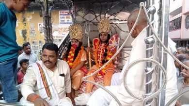 बदायूं: उझानी में श्री रामलीला महोत्सव का शुभारंभ,श्री गणेश पूजन के बाद गणेश रथ को नगर में घुमाया