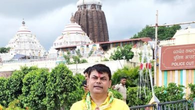 उड़ीसा: जगन्नाथ पुरी मंदिर में दया सिंह ने दर्शन कर छत्तीसगढ प्रदेश की खुशहाली की कामना की
