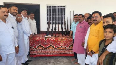 कासगंज: विजयादशमी पर वैदिक मंत्रोच्चारण के साथ शस्त्र पूजन का आयोजन
