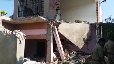 कासगंज: पटियाली में गैस सिलेंडर फटने भरभरा कर गिरा लेंटर, एक की मौत,कई घायल