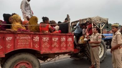 कासगंज: ट्रैक्टर-ट्राली पर सवार है तो हो जाएं सावधान,पुलिस की होगी बड़ी कारवाई