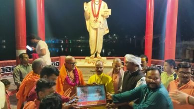 कासगंज: तुलसी आरती मंडल ने किया महामंडलेश्वर का भव्य स्वागत