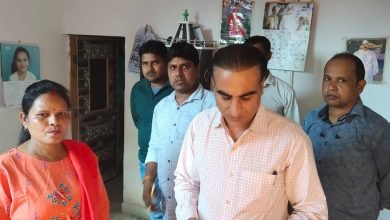 कासगंज: स्वास्थ्य विभाग की टीम ने अवैध क्लीनिक को किया सीज