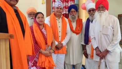 भिलाई: गुरुपर्व पर खुर्सीपार गुरुद्वारा पहुंचे BJP पार्षद दया सिंह,समाज को पर्व की बधाई दी