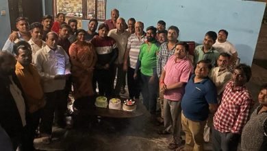 कासगंज: अमांपुर में धूमधाम से मनाया गया नगर संघचालक राकेश पाराशर का जन्मदिन