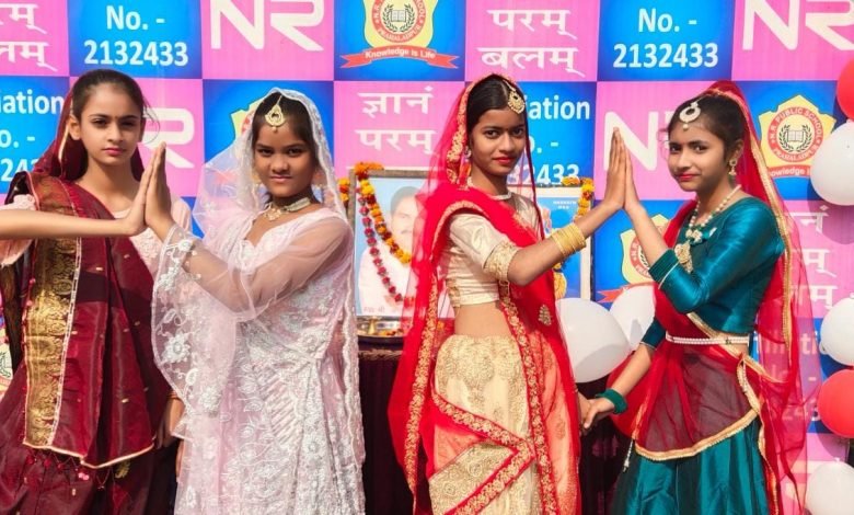 कासगंज:मानवता का सन्देश देते हुए मनाया बाल दिवस व चाचा नेहरू जी का जन्मदिन कासगंज:मानवता का सन्देश देते हुए मनाया बाल दिवस व चाचा नेहरू जी का जन्मदिन