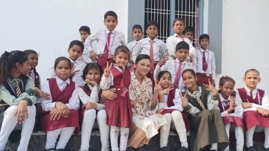 कासगंज: अमांपुर में धूमधाम से मनाई गई चाचा नेहरू की जयंती,माल्यार्पण कर किया याद