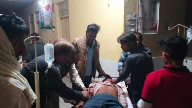 कासगंज: बाइक कार की भिडंत में बाइक सवार दो लोग गंभीर रूप से घायल