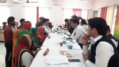 कासगंज: एडीएम और एएसपी ने सुनीं फरियादियों समस्याएं