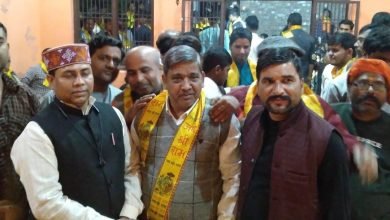कासगंज: अमांपुर के राधा-कृष्ण मंदिर में गूंजा हनुमान चालीसा का पाठ