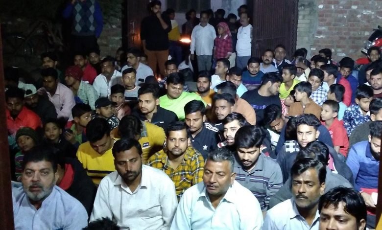 कासगंज: पंचकोसी परिक्रमा यात्रा को निकाली जनजागरण प्रभात फेरी, किया जागरूक कासगंज: पंचकोसी परिक्रमा यात्रा को निकाली जनजागरण प्रभात फेरी, किया जागरूक