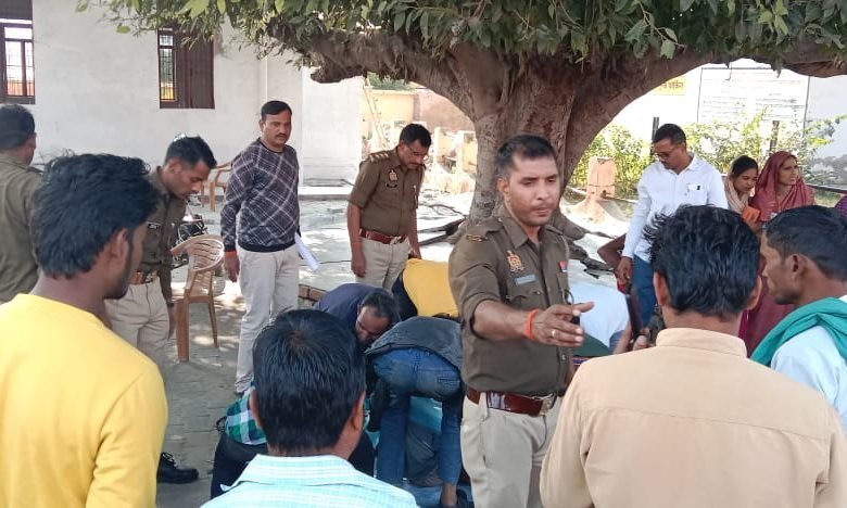 कासगंज: अलीगढ़ के ठेकेदार की सड़क हादसे में मौत,मचा कोहराम कासगंज: अलीगढ़ के ठेकेदार की सड़क हादसे में मौत,मचा कोहराम