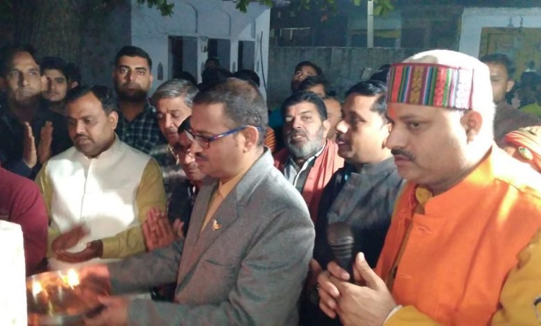 कासगंज: विद्यार्थी कार्य विभाग ने किया हनुमान चालीसा पाठ…फिर