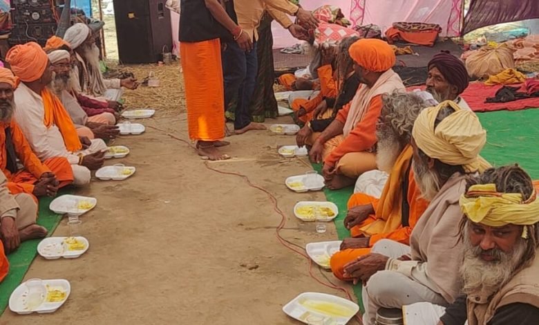कासगंज: गोपालेश्वर पंचमुखी महादेव पर हुई मूर्ति स्थापना एवं भंडारा