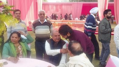 कासगंज : पांच दिन के अंदर खाद की समस्या से किसानों को निजात मिलेगी- कृषि मंत्रीकृषि मंत्री