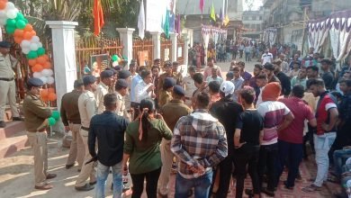 भिलाई: अटल जी के जन्मदिन पर उनकी प्रतिमा अनावरण के दौरान,काग्रेंस के कार्यकर्ताओं ने किया विरोध