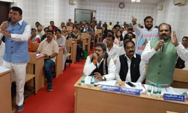भिलाई : दया सिंह ने सफाई और निगम की आर्थिक संकट का मुद्दा उठाया, शहर सरकार को हर मोर्चे पर घेरा भिलाई : दया सिंह ने सफाई और निगम की आर्थिक संकट का मुद्दा उठाया, शहर सरकार को हर मोर्चे पर घेरा