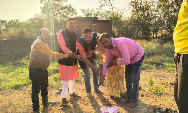 भिलाई: वर्षो से बाधित नाली निर्माण कार्य का हुआ भूमि पूजन