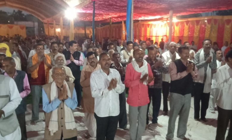भिलाई: माँ जैसा उपकार करनें वाला इस दुनिया में कोई नही-विजयानंद गिरी भिलाई: माँ जैसा उपकार करनें वाला इस दुनिया में कोई नही-विजयानंद गिरी