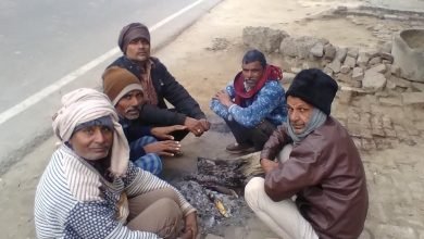 कासगंज : सुबह कोहरा छाने से गिरा पारा, परेशान हुए वाहन चालक कोहरा,
