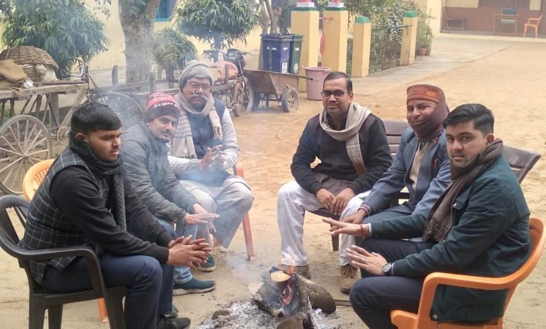 दिनभर छाया रहा कोहरा, दोपहर में गलन भरी ठंड ने किया बुरा हाल