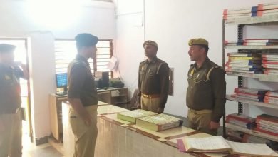पुलिस अधीक्षक सौरभ दीक्षित ने किया कोतवाली का औचक निरीक्षण