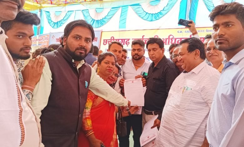 एक दिवसीय सांकेतिक धरना प्रदर्शन,24 सूत्रों को लेकर माँग की…