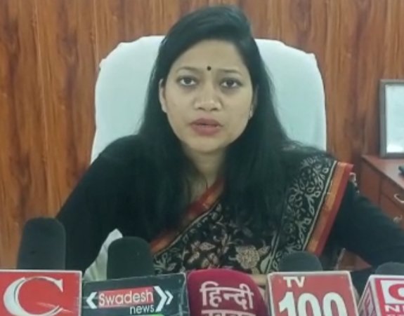 सरकारी जमीन पर प्रधान का कब्जा, डीएम बोलीं जांच कराकर करेंगे कार्यवाही