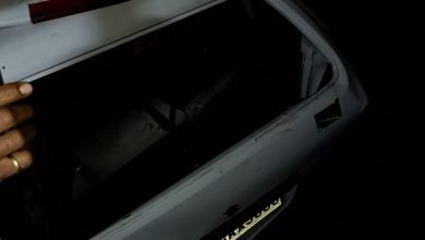 अनियंत्रित ईको कार पलटने से पांच घायल, एक रैफर