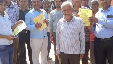 अमांपुर में योग के प्रचार के लिए बांटे पत्रक