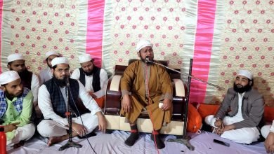 अपनी मां के पांव दबाकर कर जो सो गया, आवाज आई कि जन्नत खरीद ली